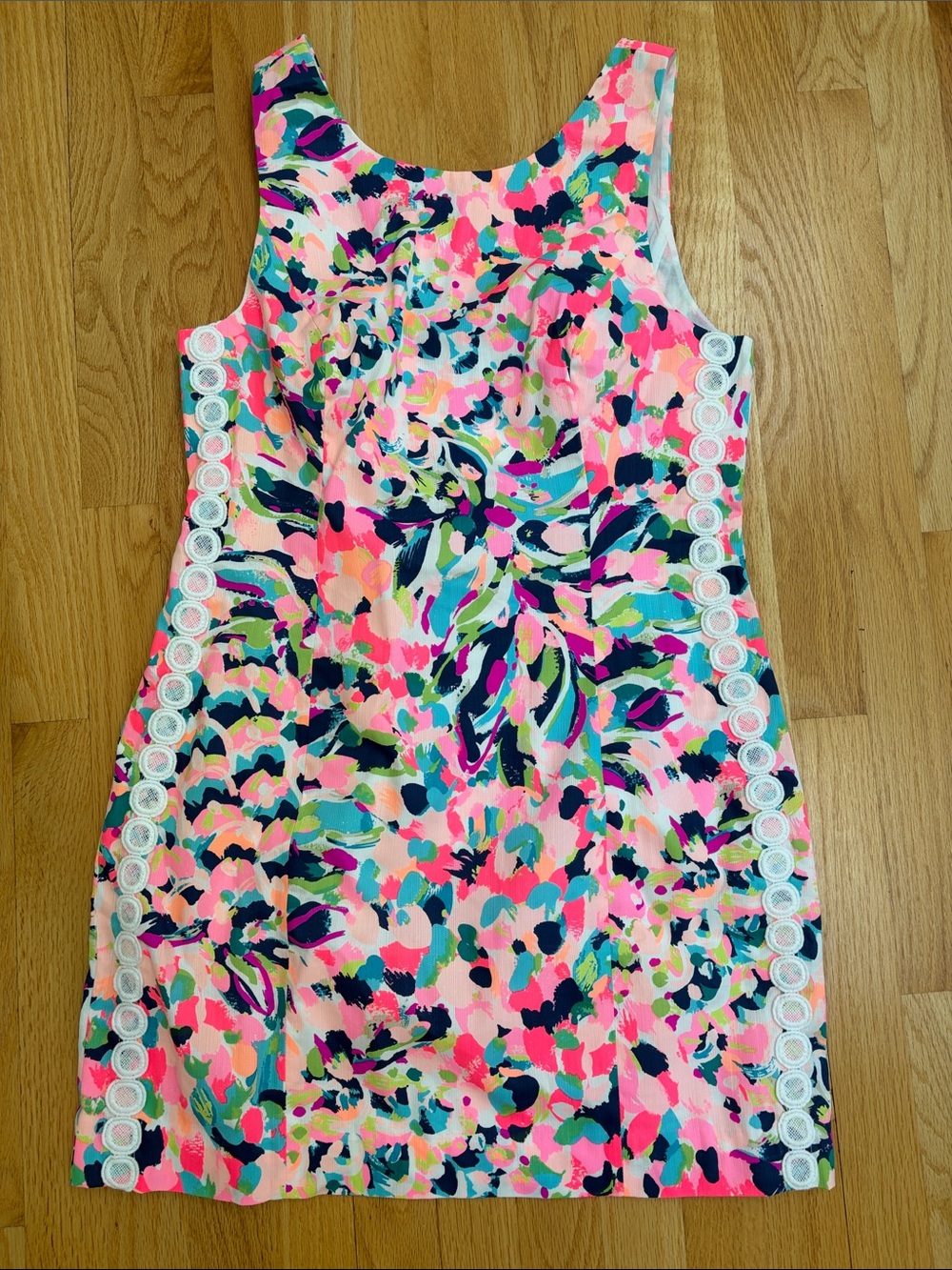 Lilly pulitzer Mila shift in pina colada club size 10